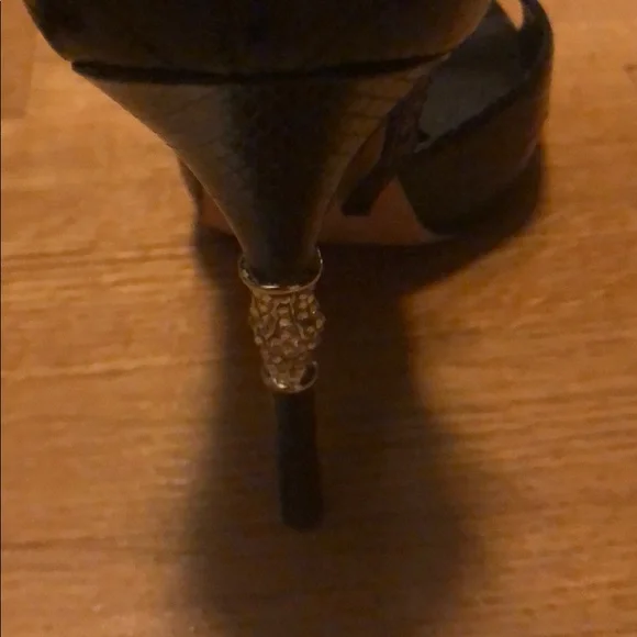 Gucci heels size 36.5 🩷host pick🩷 - Picture 7 of 16